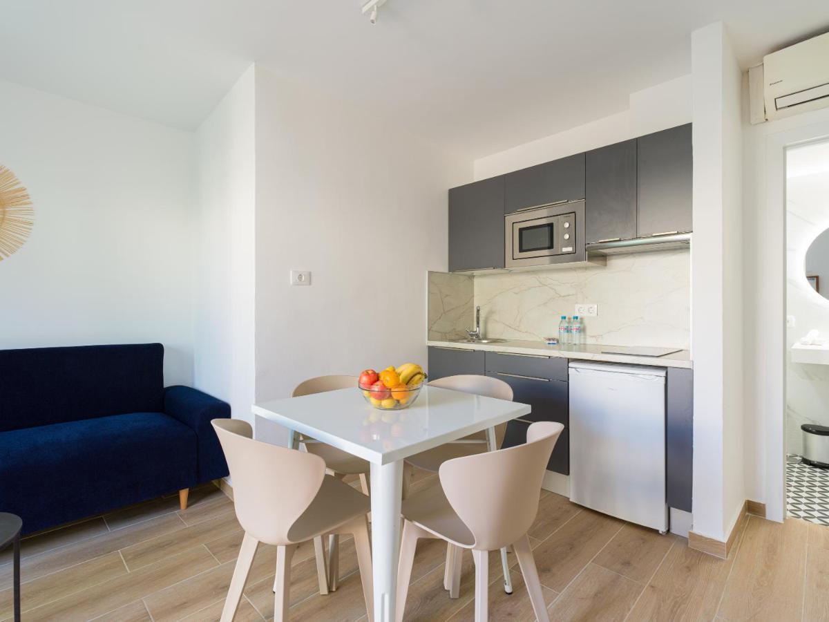Homeforguest Moderno Apartamento Con Piscina En Corralejo Extérieur photo