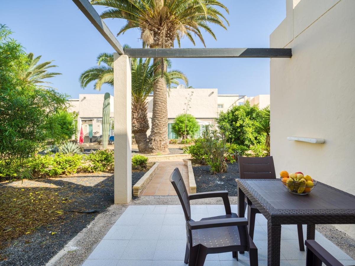 Homeforguest Moderno Apartamento Con Piscina En Corralejo Extérieur photo