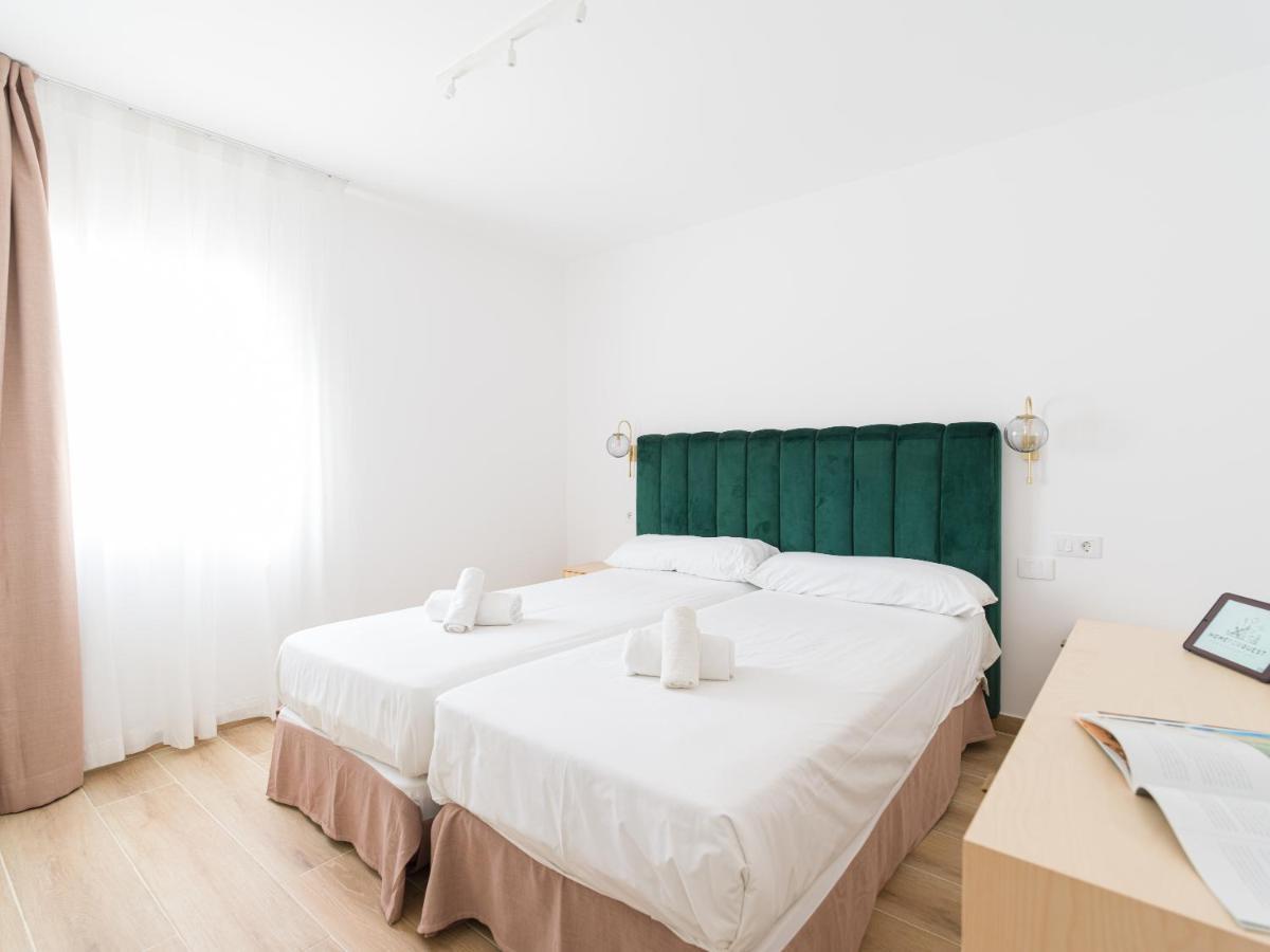 Homeforguest Moderno Apartamento Con Piscina En Corralejo Extérieur photo