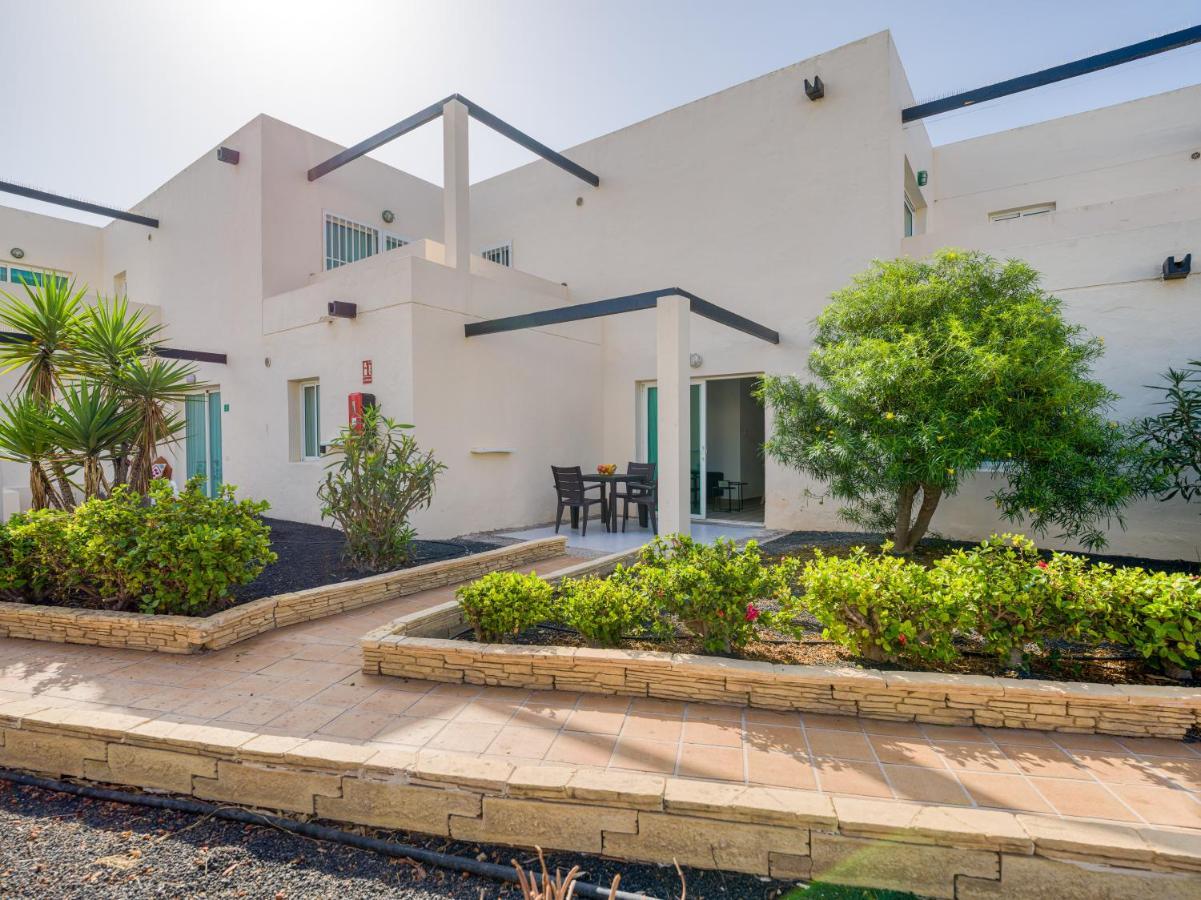 Homeforguest Moderno Apartamento Con Piscina En Corralejo Extérieur photo
